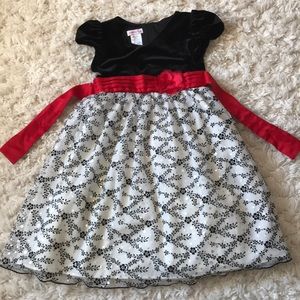 Jessica Ann black Velvet top dress